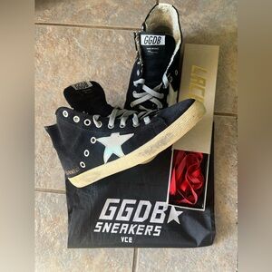 (EUC) Golden Goose Francy High-top Sneaker in Black Suede. Monochrome GGDB Label